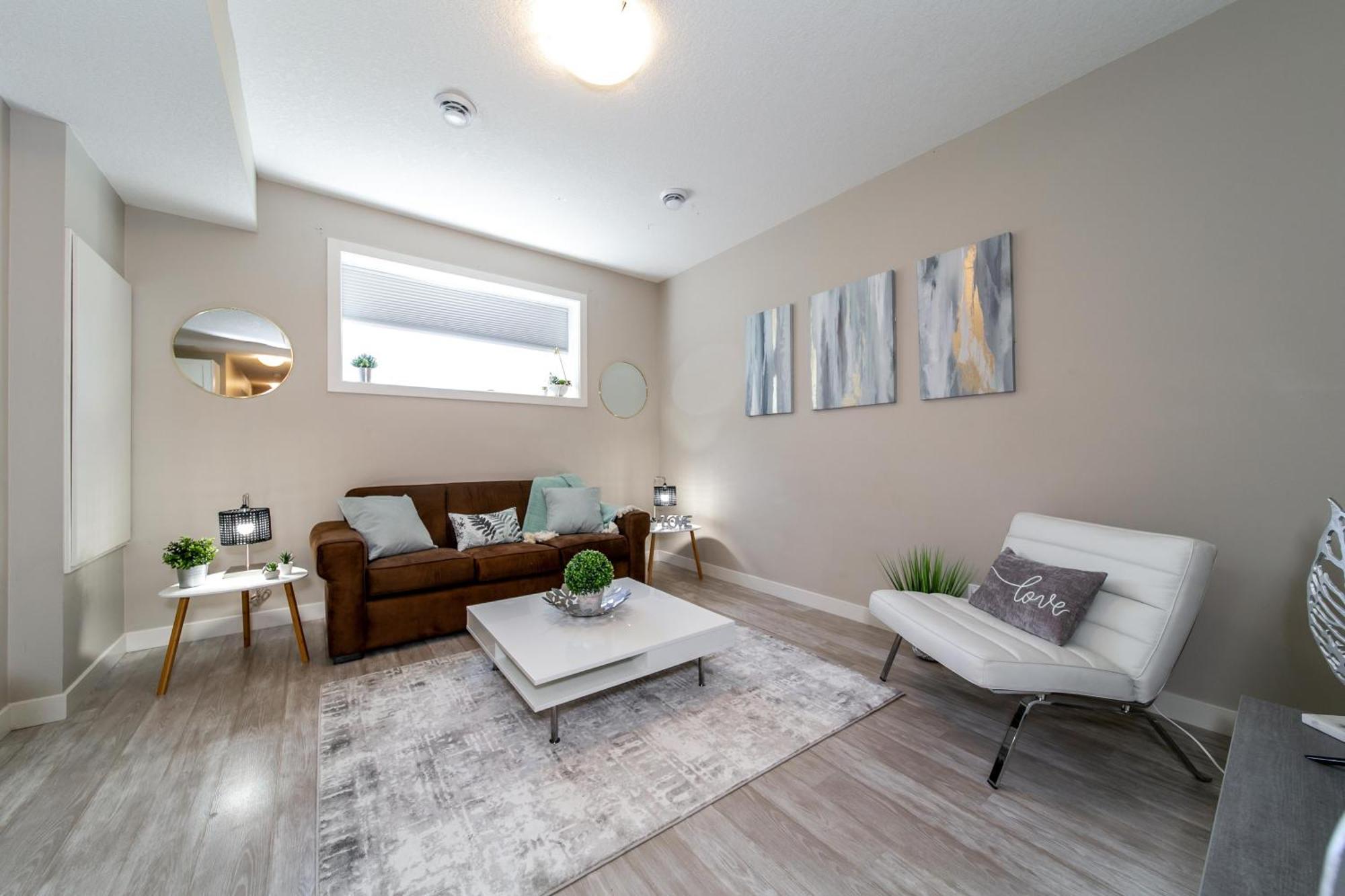 Executive Home - Long Stays Welcome - Garage Parking - Free Wifi & Netflix Edmonton Chambre photo